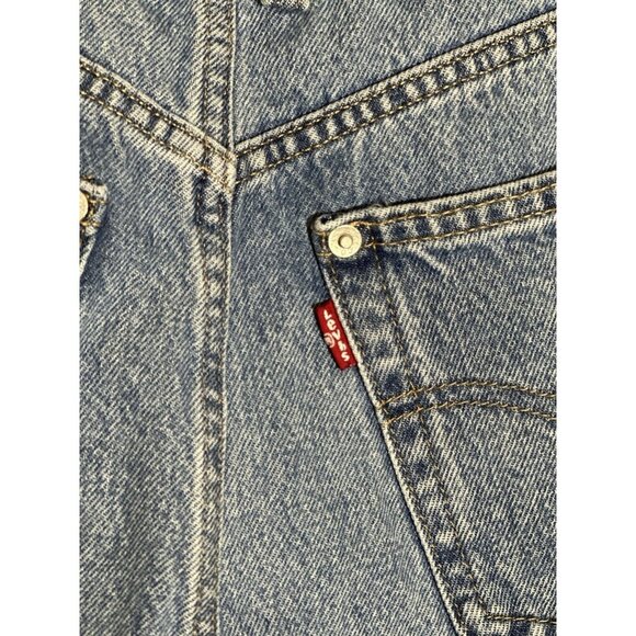 Levi Notched High Waisted Mom Shorts Size 24 Medium Wash Button Fly 100% Cotton - Picture 8 of 10